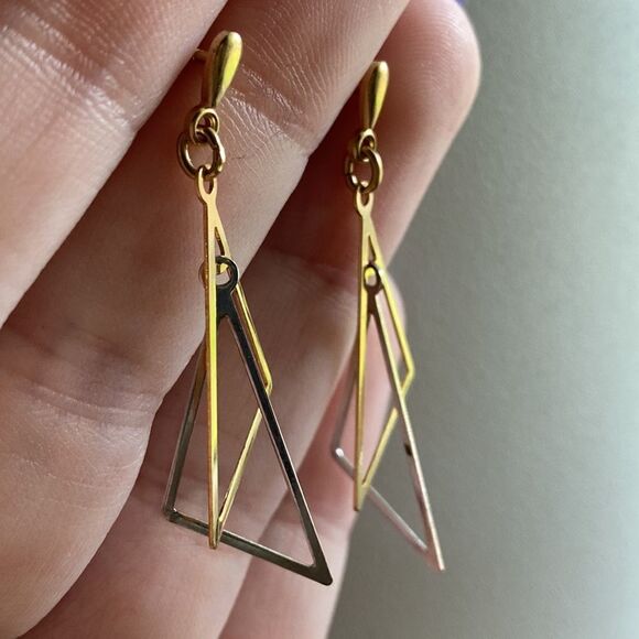 💛 9k Yellow & White Gold Geometric Triangle Dangle Earrings - Picture 6 of 7